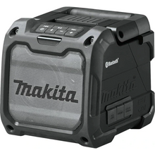 Carregar imagem no visualizador da galeria, Makita XRM08B 18V LXT / 12V max CXT Cordless Bluetooth Job Site Speaker (Tool Only)