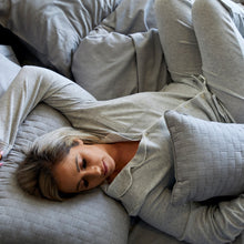 Carregar imagem no visualizador da galeria, Bamboo Cotton Decorative Throw Pillow - Silver