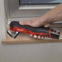 Carregar imagem no visualizador da galeria, Milwaukee 2426-20 M12 Multi-Tool (Tool Only)