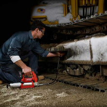 Carregar imagem no visualizador da galeria, Milwaukee 2446-20 M12™ Cordless LITHIUM-ION Grease Gun (Tool Only)