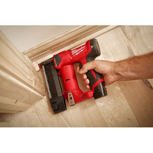 Carregar imagem no visualizador da galeria, Milwaukee 2540-20 M12™ 23 Gauge Pin Nailer