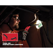 Carregar imagem no visualizador da galeria, Milwaukee 2128-21 REDLITHIUM™ USB Stick Light W/ Magnet