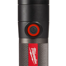 Carregar imagem no visualizador da galeria, Milwaukee 2160-21 USB Rechargeable 800L Compact Flashlight