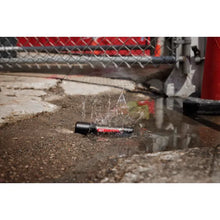 Carregar imagem no visualizador da galeria, Milwaukee 2162-21 REDLITHIUM USB 2,000L Slide Focus Flashlight