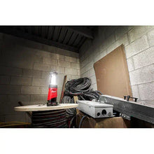 Carregar imagem no visualizador da galeria, Milwaukee 2362-20 M12™ Trouble Light w/ USB Charging (Tool Only)