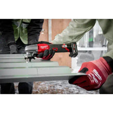Carregar imagem no visualizador da galeria, Milwaukee 2476-20 M12 FUEL™ 16 Gauge Variable Speed Nibbler (Tool Only)