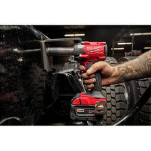 Carregar imagem no visualizador da galeria, Milwaukee 2855P-20 M18 FUEL™ 1/2 " Compact Impact Wrench w/ Pin Detent (Tool Only)