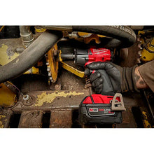 Carregar imagem no visualizador da galeria, Milwaukee 2962P-20 M18 FUEL™ 1/2 " Mid-Torque Impact Wrench w/ Pin Detent (Tool Only)