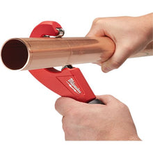 Carregar imagem no visualizador da galeria, Milwaukee 48-22-4252 1-1/2" Constant Swing Copper Tubing Cutter