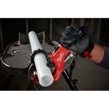 Carregar imagem no visualizador da galeria, Milwaukee 48-22-4253 2-1/2" Quick Adjust Copper Tubing Cutter