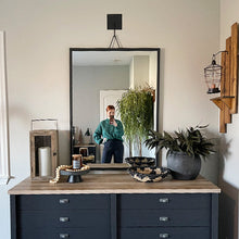 Carregar imagem no visualizador da galeria, 51 Inch Matte Black Hanging Mirror