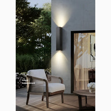 Carregar imagem no visualizador da galeria, Modern Black/White Outdoor Waterproof Aluminum LED Wall Lamp For Garden