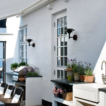 Carregar imagem no visualizador da galeria, Modern Black Outdoor Waterproof LED Lighting Fixture for Garden, Villa