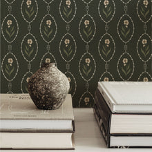 Carregar imagem no visualizador da galeria, Isabella Wallpaper by Lisee Ree