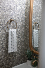 Carregar imagem no visualizador da galeria, Clematis Wallpaper by Anna Black Creative