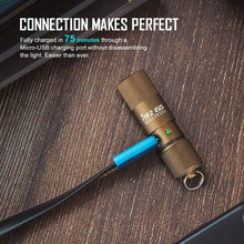 Carregar imagem no visualizador da galeria, OLIGHT I1R2 EOS Keychain Flashlight Kit - Desert Tan