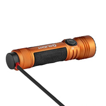 Carregar imagem no visualizador da galeria, OLIGHT SEEKER4PROOG Seeker 4 Pro High Power Flashlight - Orange CW(5700~7000K)