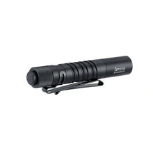 Carregar imagem no visualizador da galeria, OLIGHT I3TEOSBK i3T EOS Small Flashlight - Black
