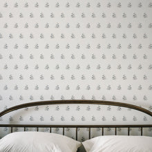 Carregar imagem no visualizador da galeria, Laura Wallpaper by Lisee Ree