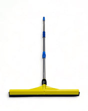 Carregar imagem no visualizador da galeria, 24" Squeegee with Handle