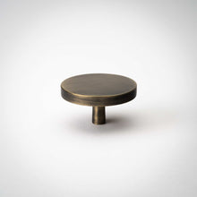 Cargar imagen en el visor de la galería, Rondelle, Solid Brass Cabinet Knobs