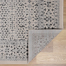 Load image into Gallery viewer, Sattley Area Rug