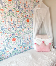 Carregar imagem no visualizador da galeria, Winslet Wallpaper by Clara Jean