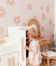 Load image into Gallery viewer, Avery Wallpaper