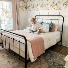 Carregar imagem no visualizador da galeria, Diane Wallpaper