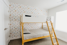 Carregar imagem no visualizador da galeria, Laurence Wallpaper by Joannie Houle