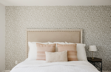 Carregar imagem no visualizador da galeria, Harlow Wallpaper by Gooseberry Moon