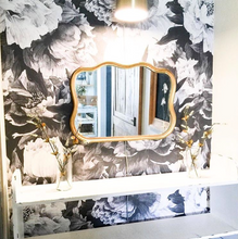 Carregar imagem no visualizador da galeria, Avril Wallpaper