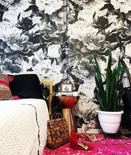 Carregar imagem no visualizador da galeria, Avril Wallpaper