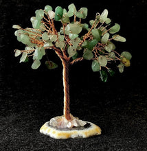 Carregar imagem no visualizador da galeria, Gemstone "Tree of Life" Tree