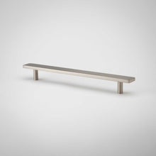 Cargar imagen en el visor de la galería, Auburn Pull – Cabinet Handles | Inspire Hardware
