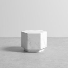 Carregar imagem no visualizador da galeria, Chiara Italian Carrara Table