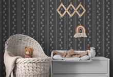 Carregar imagem no visualizador da galeria, Colleen Wallpaper by Gabriela Dachin