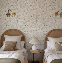 Carregar imagem no visualizador da galeria, Delmar Wallpaper by Hufton Studio