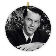 Carregar imagem no visualizador da galeria, Vintage Frank Sinatra Christmas Ornament, Black and White Classic