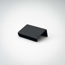 Cargar imagen en el visor de la galería, Verge, Solid Brass Edge Pulls