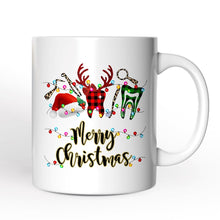 Carregar imagem no visualizador da galeria, Personalized Mug Dentist Buffalo Plaid Christmas, Dental Gift