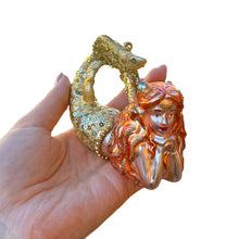 Carregar imagem no visualizador da galeria, Mesmerizing Mermaid Glass Ornament, Beachy Sea Goddess Holiday Decor