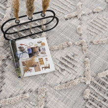 Load image into Gallery viewer, Bogtong High-Low Rustic Rug