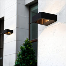 Carregar imagem no visualizador da galeria, Abel Outdoor Wall Lamp