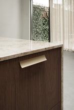 Carregar imagem no visualizador da galeria, Brushed Bronze "Ciel" Tab Drawer Pulls