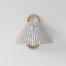 Carregar imagem no visualizador da galeria, Aine Wall Lamp