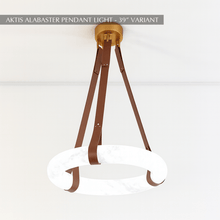 Carregar imagem no visualizador da galeria, Aktis Alabaster Pendant Light