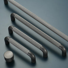 Carregar imagem no visualizador da galeria, Alyma Knob & Pull Bar