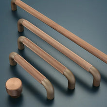 Carregar imagem no visualizador da galeria, Alyma Knob & Pull Bar