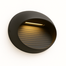 Load image into Gallery viewer, Amor Outdoor Step Lamp